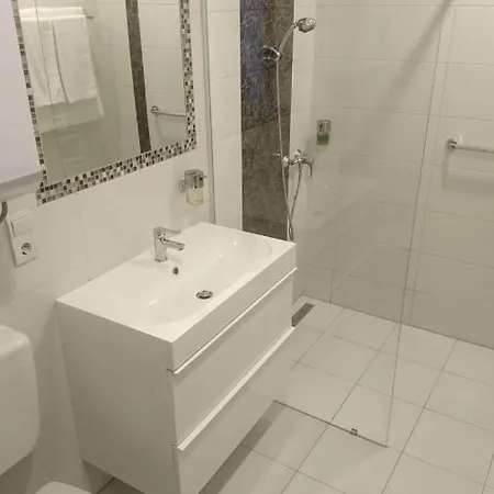 게스트하우스 Corner Vendeghaz 3*