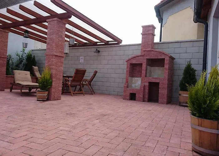 Corner Vendeghaz Gasthuis 3*
